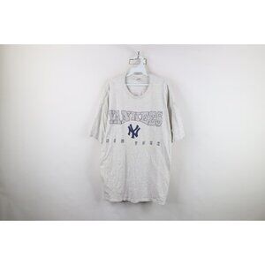 Vintage Y2K 2001 Mens 2XL Distressed New York Yankees Baseball T-Shirt Gray
